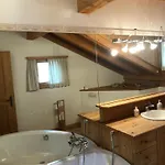 Chesa Il Rifugio Σαλέ *