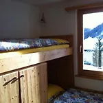Chesa Il Rifugio Σαλέ *
