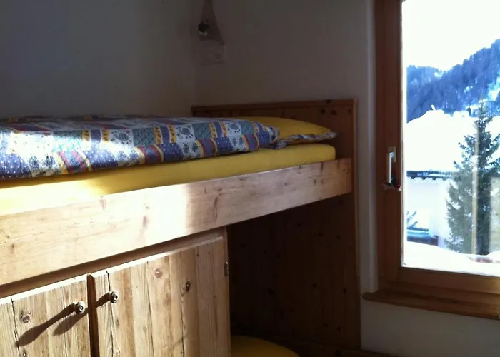 Chesa Il Rifugio Dağ evi *